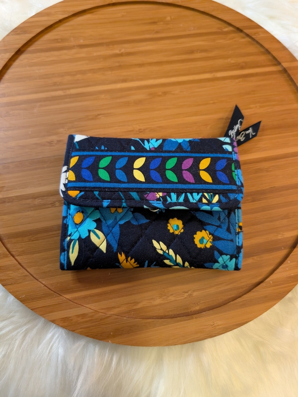 Vera Bradley Navy Floral Wallet Multicolor ☘️ - Picture 4 of 8